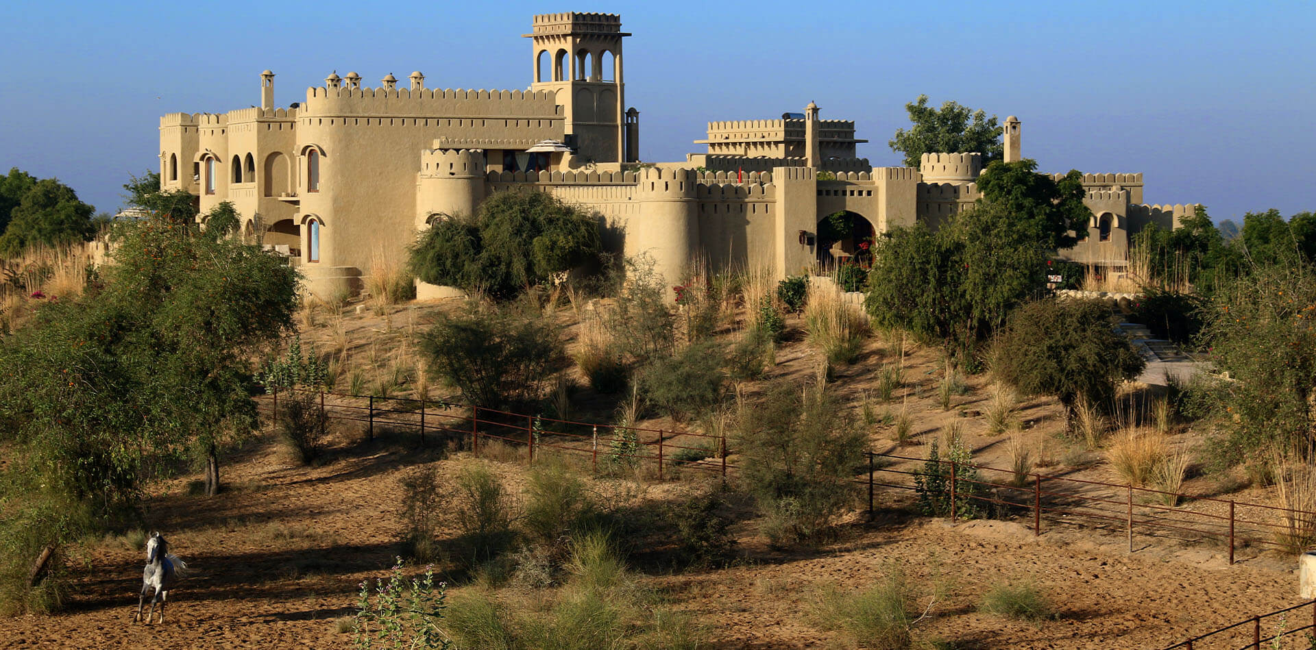 Mihir Garh Slider Images 7