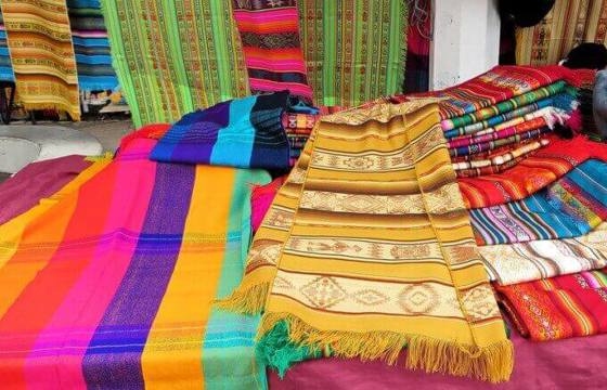 top things to do in Ecuador - Otavalo Market.jpg