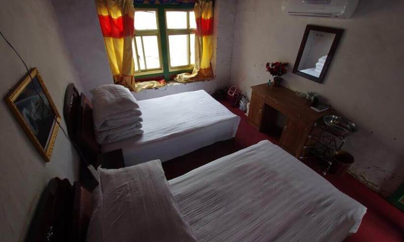 Rongbuk Monastery Guest House (7).JPG