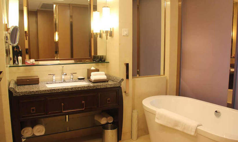 Crowne Plaza Huangshan Yucheng (7).jpg