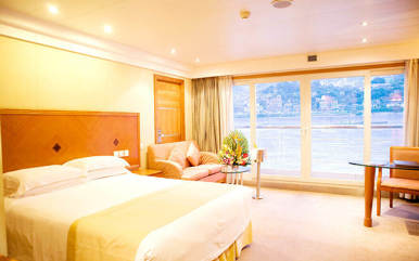 Deluxe Cabin