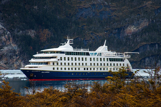 Sail close to the shore for fabulous views 