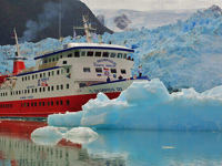 Exploring the Amalia Glacier