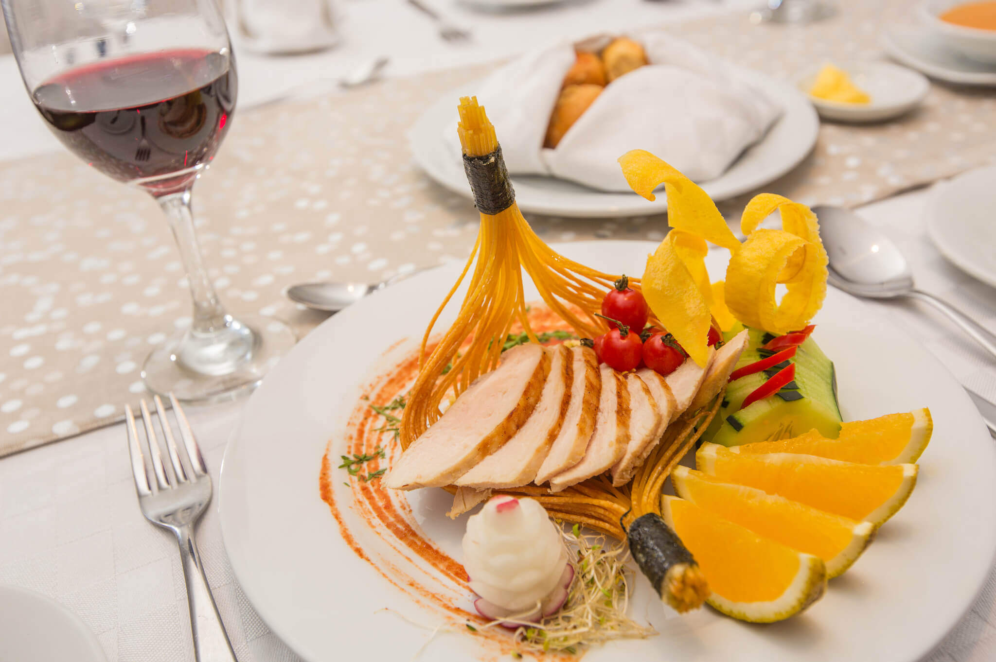 Enjoy beautifully presented meals on board