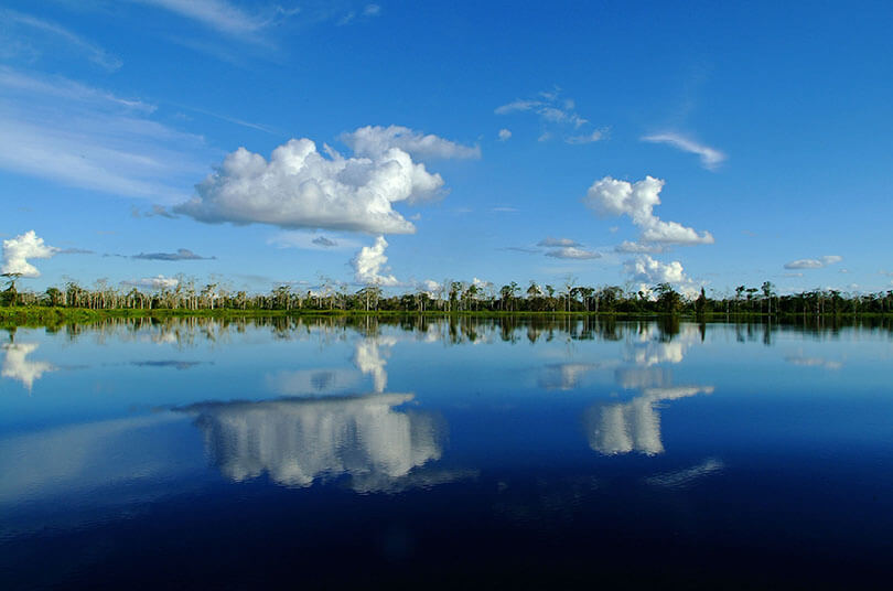 Landscape reflection - High Resolution.jpg