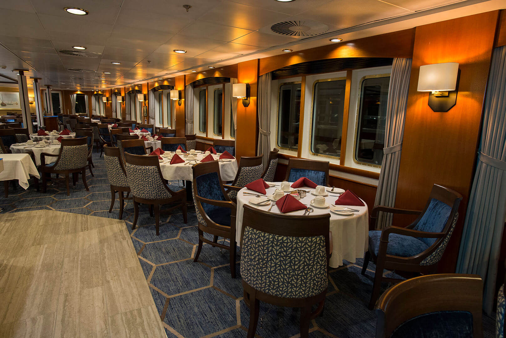 Dining Room, Ocean Adventurer.jpg