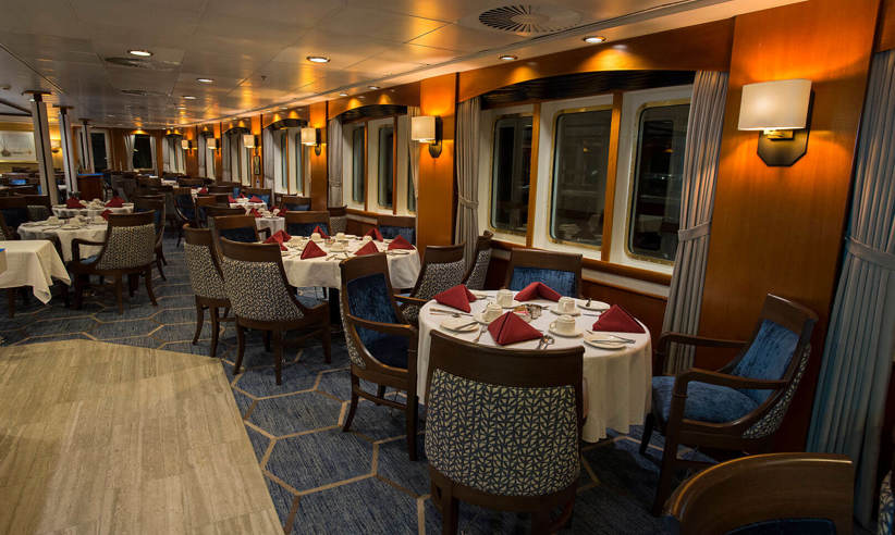 Dining Room, Ocean Adventurer.jpg