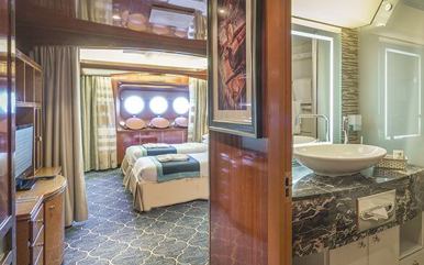 Sea Spirit Main Deck Suite