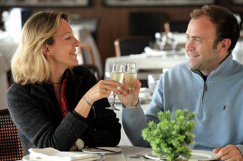 Your Australis cruise is a sociable experience 