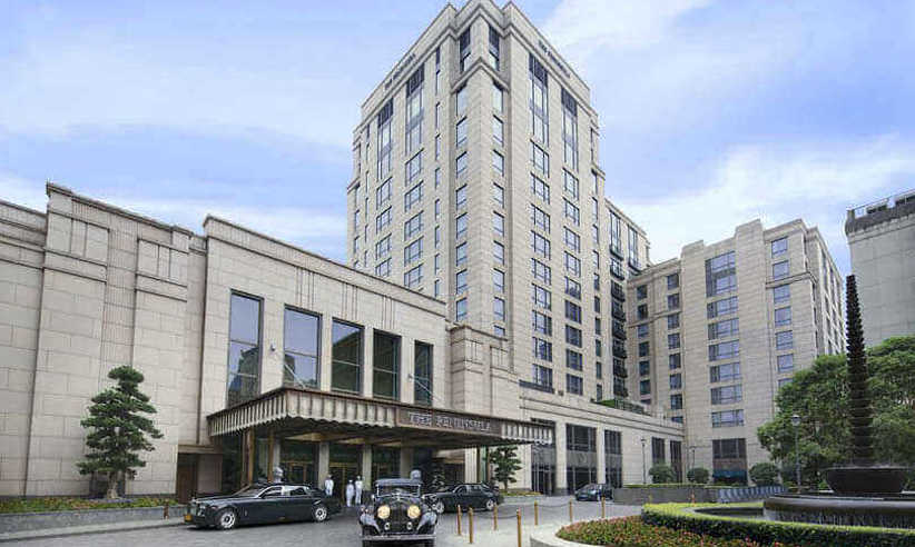 Peninsula Hotel Shanghai (1).jpg