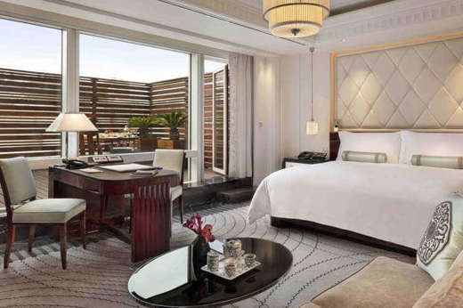 Peninsula Hotel Shanghai (3).jpg