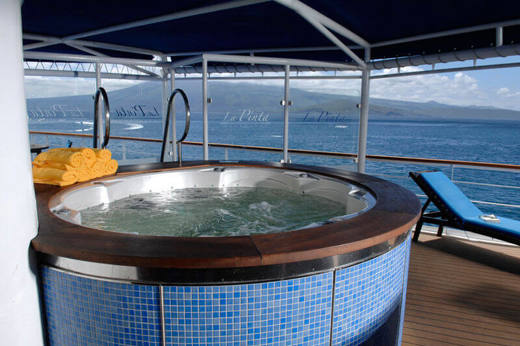The jacuzzi on La Pinta
