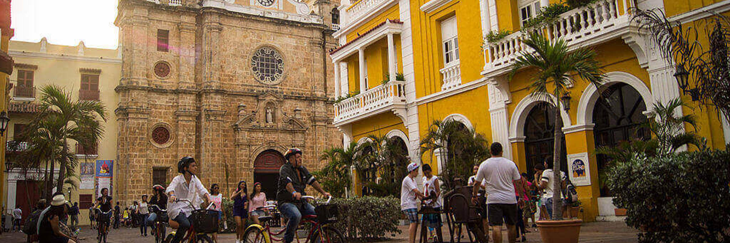 Plaza en la Ciudad Amurallada de Cartagena