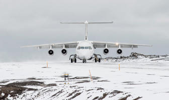 Image for: can you fly to antarctica.jpg