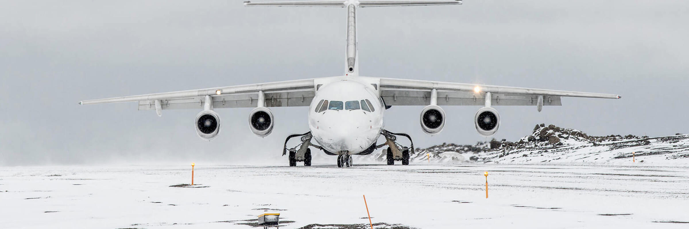 can you fly to antarctica.jpg