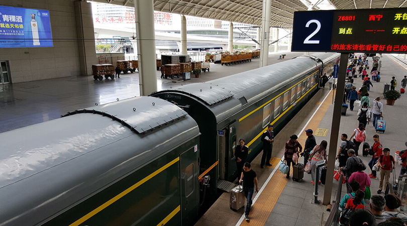 Xining to Lhasa train