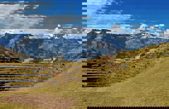 Discover a landscape scattered with Inca ruins
