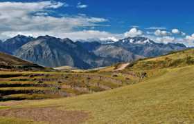 Discover a landscape scattered with Inca ruins