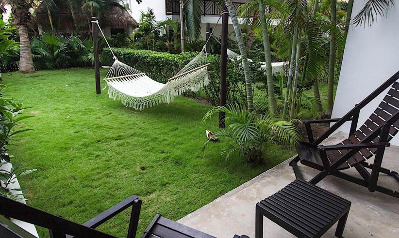 queengardenviewroomprivategarden-standard.jpg