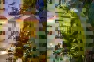 hotel-illusion-boutique-interior-garden-uno.jpg