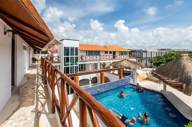 hotel-illusion-boutique-plunge-pool-uno.jpg