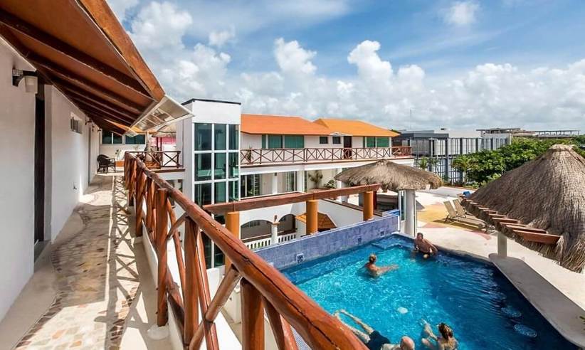 hotel-illusion-boutique-plunge-pool-uno.jpg