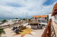 hotel-illusion-boutique-solarium-roof--sun-lounges.jpg