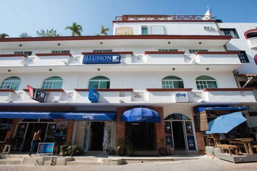hotel-illusion-boutique-facade.jpg