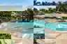 catalonia-playa-maroma-piscina-jacuzzi_3.jpg