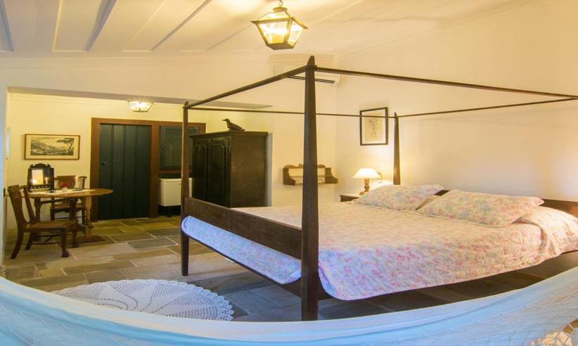 Room 2.jpg