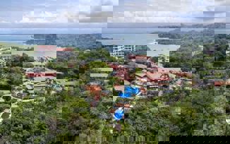 aerial-parador_5_orig.jpg