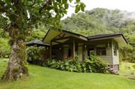  Peaceful suite surrounded by lush vegetation and rolling hills on Costa Rica's cloud forest. 