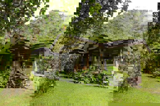  Peaceful suite surrounded by lush vegetation and rolling hills on Costa Rica's cloud forest. 