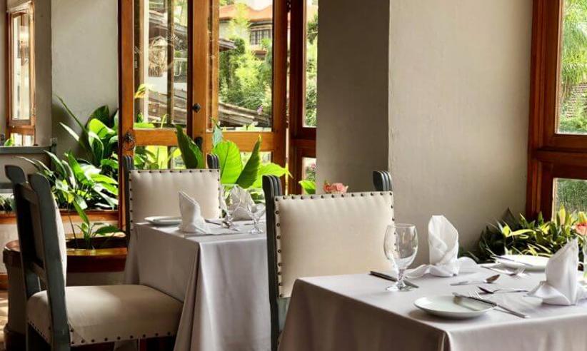 Restuarant