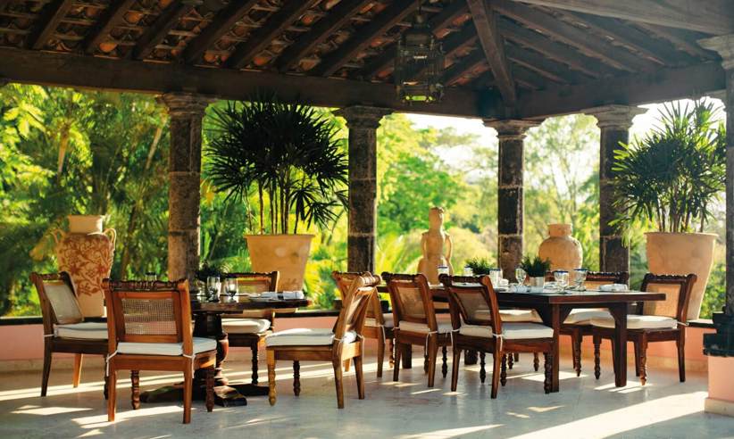 Al Fresco Dining