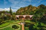 Luxury Lodge with Beautiful Gardens
