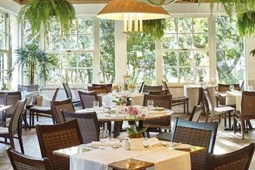 The elegant restaurant 
