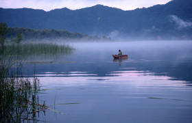 Brume sur le lac Atitlan