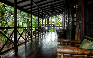 Pachira Lodge