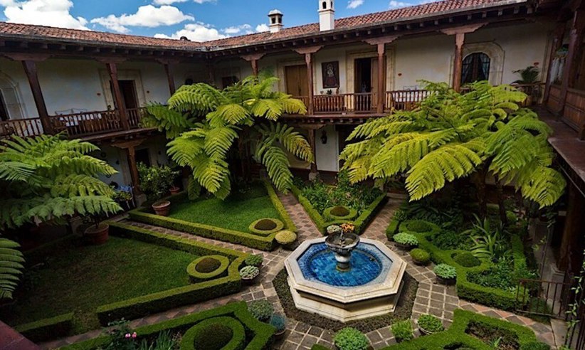 Palacio De Dona Leonor