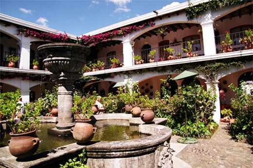 Santo Tomas Hotel