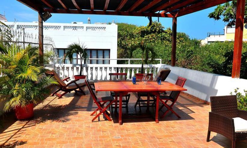 2111 Casa Del Curato