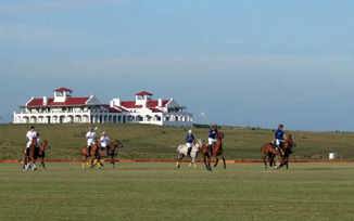 2143 Estancia Vik