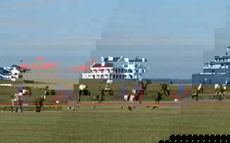2143 Estancia Vik