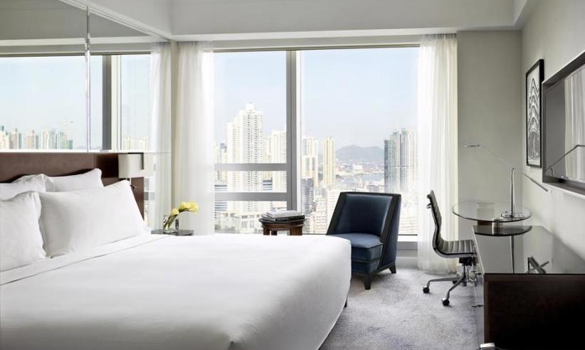 8858 Hotel Cordis