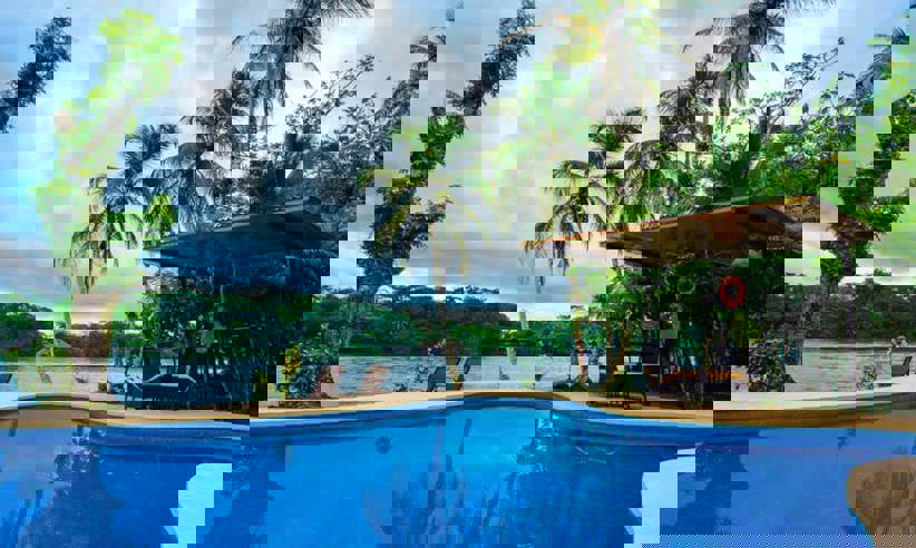 Manatus Hotel