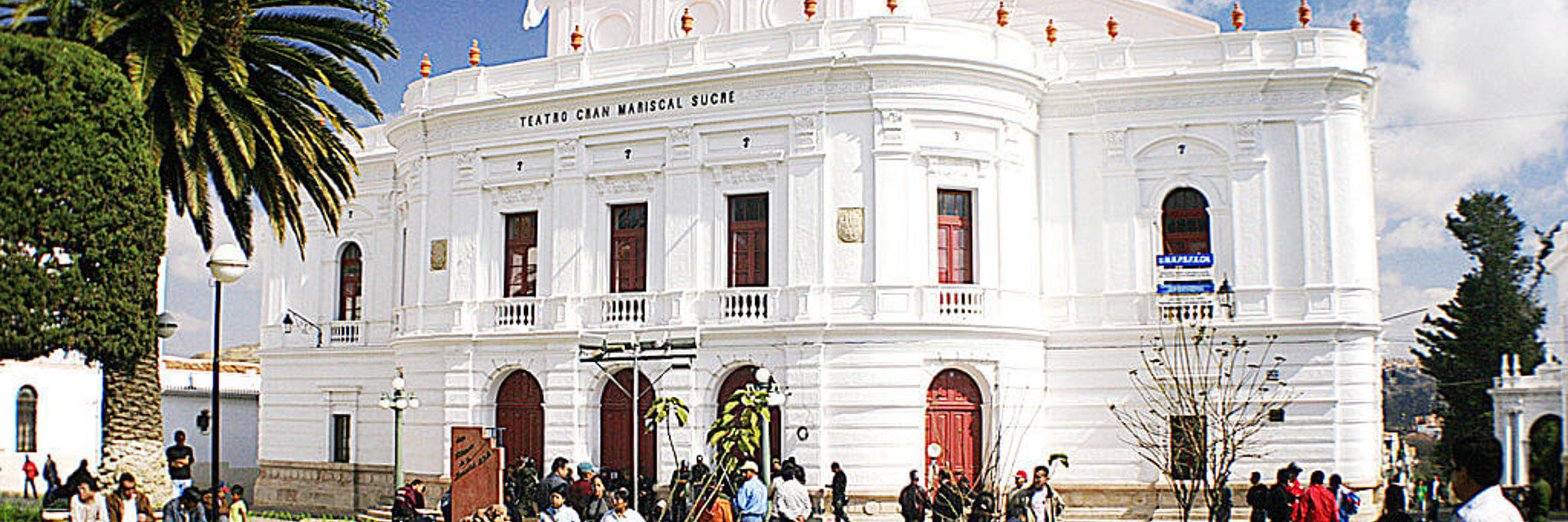 9365 History And Traditions In Sucre