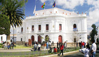 9365 History And Traditions In Sucre