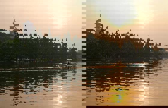 8807 Hangzhou & West Lake