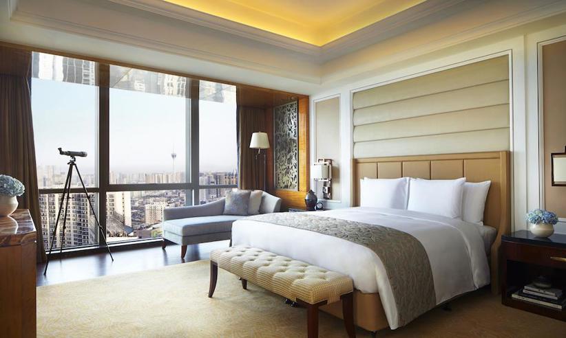 5893 The Ritz Carlton